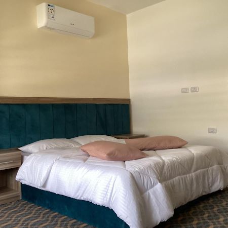 Appartement Zaina Apt à Wadi Musa Extérieur photo