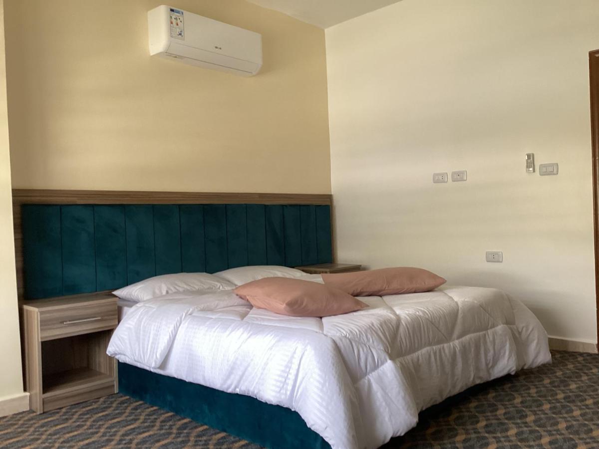 Appartement Zaina Apt à Wadi Musa Extérieur photo